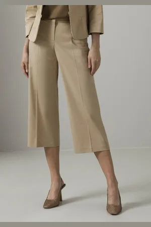 Bianca Culotte PARIGI in cleanem Look und moderner Länge - Verkäufer:
