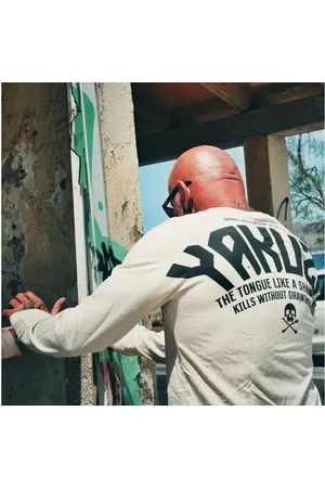 Yakuza Langarmshirt Sharp Knife - Verkäufer: Official Store