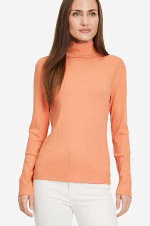 Tamaris Rollkragenshirt mit Logoprägung an der Seite