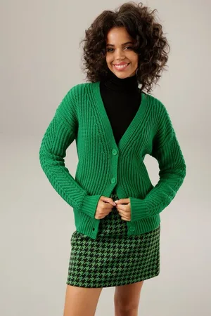 Aniston Strickjacke Highlight: das Strickmuster in den langen Ärmeln