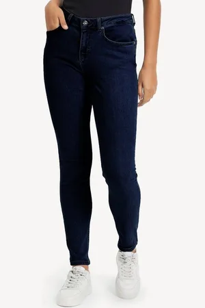 Tamaris Slim-fit-Jeans mit Logo-Badge - NEUE KOLLEKTION
