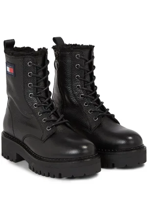 Tommy Hilfiger TJW URBAN BOOT TUMBLED LTR WL Winterstiefelette, Blockabsatz, Plateau, Schnürboots mit seitlicher Logoflagge