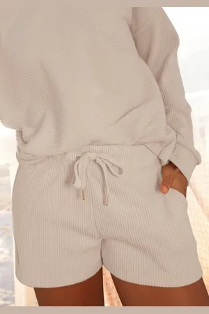 QS by s.Oliver Sweatshorts Kurze Hose aus Ripp-Qualität mit seitlichen Taschen, Loungewear