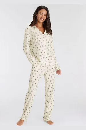 QS by s.Oliver Pyjama (2 tlg) mit schönem Muster
