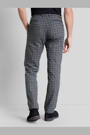 Bugatti Chinohose mit klassischem Karomuster