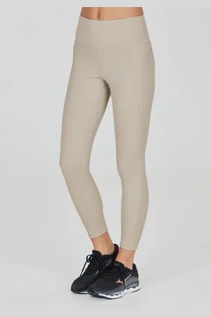 Athlecia Trainingstights Aliya im stretchy Design mit flachen Nähten