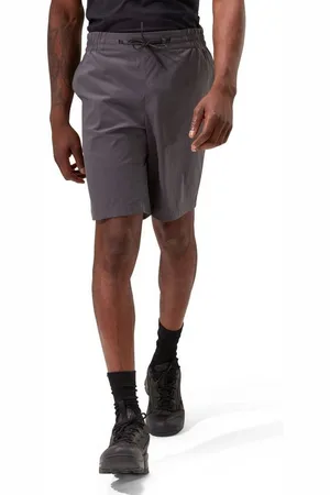 Berghaus Shorts (1-tlg) in stylischer Optik - Verkäufer: GUTEMARKEN