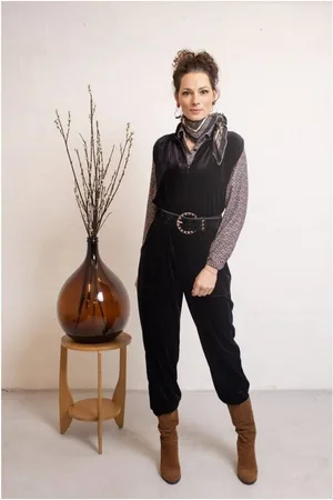 Very Cherry Jumpsuit – Charlie Steam Velvet fällt klein aus - Verkäufer: Schneider Fashion Store