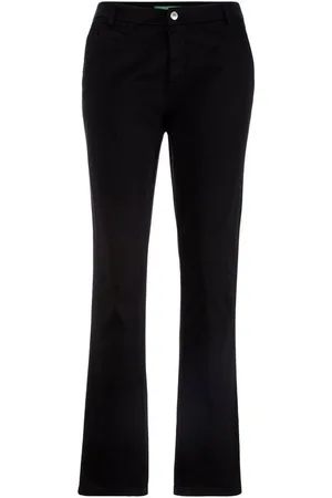 Benetton Chinohose mit ausgestelltem Bein