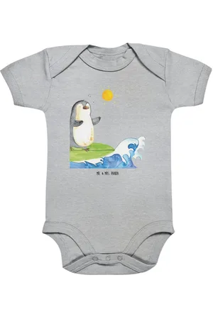 Mr. & Mrs. Panda Strampler Pinguin Surfer 1. - 3. Monat - Heather Grey - Geschenk, Babykleidung, (1-tlg) - Verkäufer: