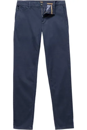 HUGO BOSS Chinohose Chino_tapered mit BOSS Logo hinten