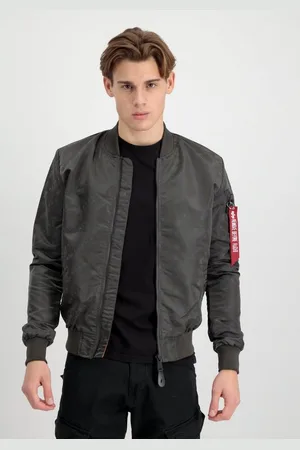 Alpha Industries Regen- und Matschjacke Men - Bomber Jackets MA-1 LW AOP Rainbow Ref.