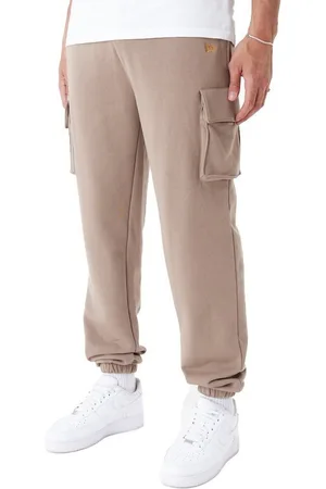 New Era Sweatpants Jogger CARGO Sweatpants ash brown - Verkäufer: ICED OUT