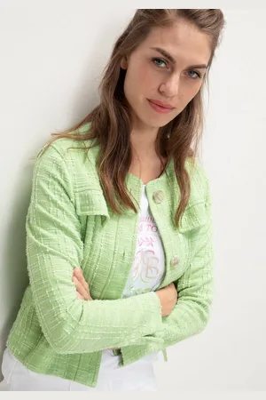 Bianca Bouclèjacke VIOLET mit Rundhalsauschnitt und Knopfleiste - Verkäufer: