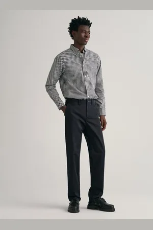 GANT Chinohose REGULAR TWILL CHINOS Regumit gefütterten Seitentaschen