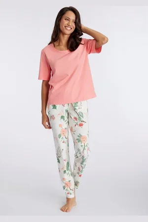 Lascana Pyjama (2 tlg) mit elegantem Blumenmuster