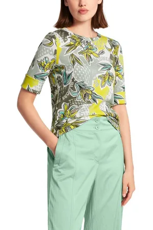 Marc Cain Rundhalsshirt "Sports Precious Cargo" Premium Damenmode mit Allover-Druck