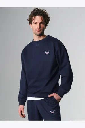Trigema Sweatshirt Oversized Sweatshirt mit Logo-Patch
