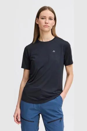 North Bend T-Shirt NBTaga W S/S Tee sportliches T-Shirt mit reflektierendem Logoprint - Verkäufer: meinemarkenmode