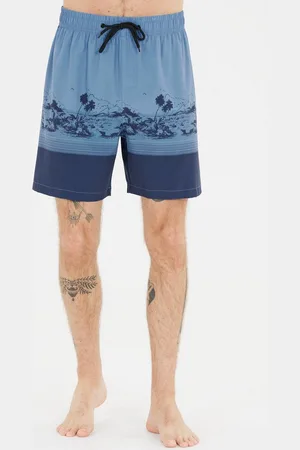 Cruz Badeshorts Hector aus atmungsaktivem Material mit lässigem Print