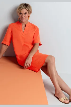 Bianca Sommerkleid ANEKE in angesagter Leinen-Optik und cooler Trendfarbe - Verkäufer: