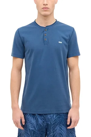 Mustang Kurzarmshirt Style Ausin mit Marken-Label