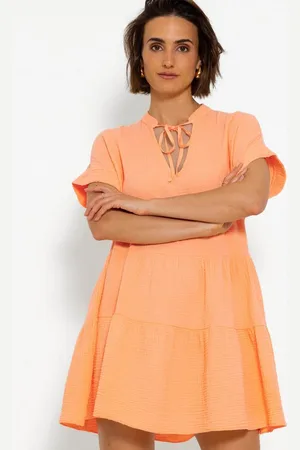 SASSYCLASSY Sommerkleid Musselin Kleid mit Volants 100% Baumwoll Kleid mit Volants, kurzen Ärmeln und Bindedetails - Verkäufer: