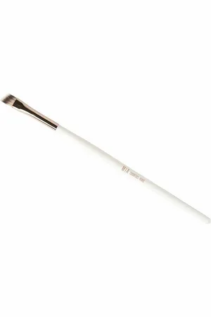 Mia Cosmetics Paris Maskenpinsel Mía Cosmetics Angle Lines Brush 1 Piezas - Verkäufer: Parfümerie Wilhelm Haas