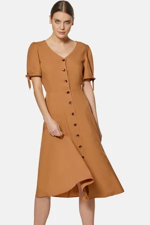 Madeleine Maxikleid Halbarm-Kleid mit kurzen Ärmeln - Verkäufer: Premio Fashion GmbH