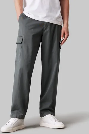 Calvin Klein Cargohose REGULAR STRAIGHT CARGO mit Logopatch