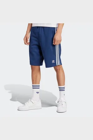 adidas Shorts 3-STRIPE SHORT (1-tlg) Drei Streifen Sweat Shorts aus weichem French-Terry Material