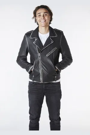 Bolongaro Lederjacke Blade Biker Distress Biker, Superweiches Leder im Used-Look, Schulterklappen - Verkäufer: GoJungo GmbH