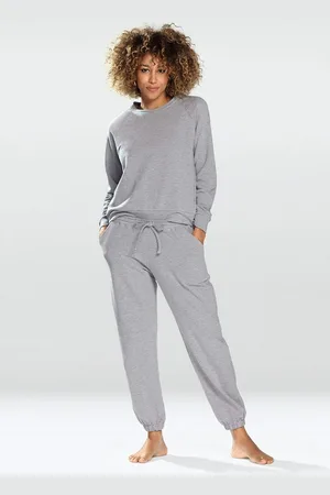DKaren Freizeitanzug Damen Hausanzug Jogginganzug Baumwolle (2-tlg., Sweatshirt & Hose) - Verkäufer: Makoma