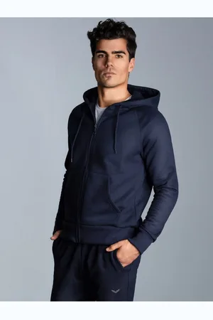 Trigema Sweatjacke Sweatjacke mit Kapuze (1-tlg)