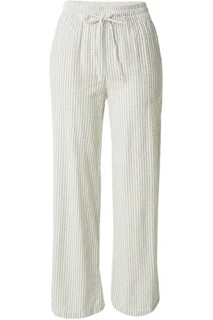 Pieces® Stoffhose SALLY (1-tlg) Drapiert/gerafft - Verkäufer: Mary & Paul