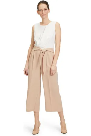 Betty & Co Overall Betty & Co Jumpsuit ohne Arm (1-tlg) Falten