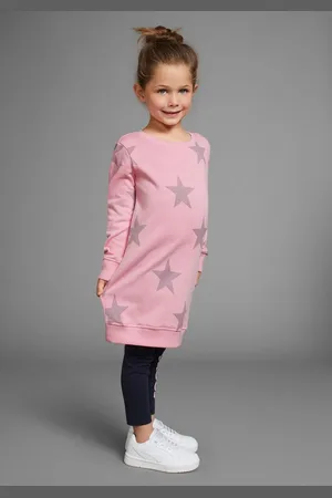 Kidsworld Sweatkleid Sterne-Allover Kleid für kleine Mädchen Sweatkleid mit Glitzerdruck