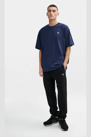 Hummel Jogginghose hmlREGULAR SWEATPANT BEE – Komfort und Stil im Alltag - Verkäufer: Sockenpeter