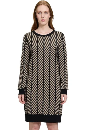 Betty & Co Strickkleid Betty & Co Strickkleid mit Jacquard Jacquard