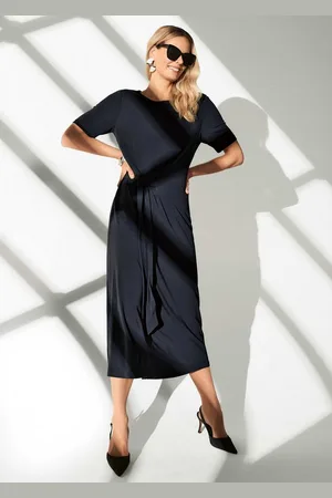 Madeleine Maxikleid Halbarm-Kleid mit Taillenband - Verkäufer: Premio Fashion GmbH