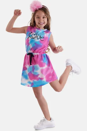 Denokids Shirtkleid Tie-Dye Love mit aufgesticktem Slogan
