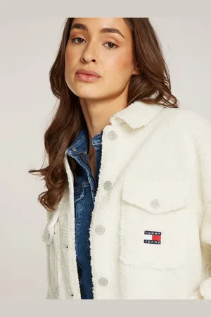 Tommy Hilfiger Outdoorbluse TJW TEDDY BADGE OVERSHIRT EXT in Großen Größen, mit Badge