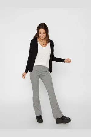 Pieces® Shirttop Kamala (1-tlg) Plain/ohne Details - Verkäufer: Mary & Paul