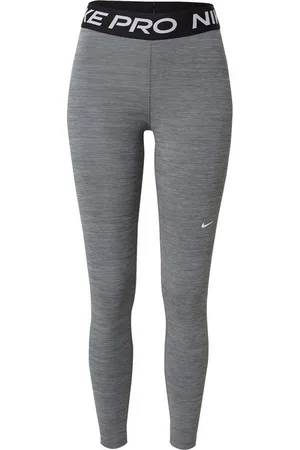 Nike Sporthose (1-tlg) Weiteres Detail - Verkäufer: Mary & Paul