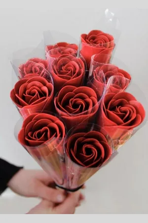 accentra Badezusatz Baderosen Strauß » Set 10 x Bade Rosen » Badekonfetti mit Rosen Duft, 1-tlg., » Seifenrosen » Blumenstrauß - Verkäufer: VewoTex
