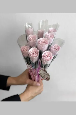 accentra Badezusatz Baderosen Strauß » Set 10 x Bade Rosen » Badekonfetti mit Rosen Duft, 1-tlg., » Seifenrosen » Blumenstrauß - Verkäufer: VewoTex