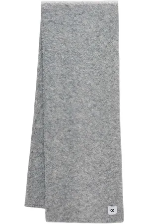 Opus Schal Schal APEDITA aus weichem Bouclé Strick - Verkäufer: GmbH | someday GmbH