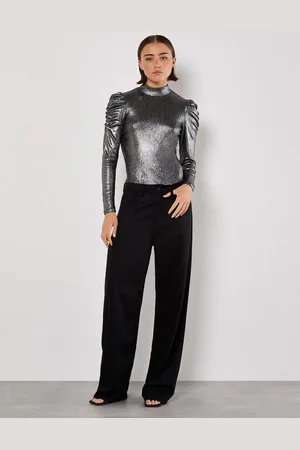 Apricot Langarmshirt Partyshirt, mit extravaganten Ärmeln - Verkäufer: