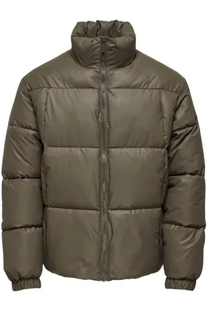 Only & Sons Winterjacke Steppjacke kurz Stehkragen gesmokte Ärmelbündchen ONSGAGE RUBBER LOOK PUFFER JACKET OTW - Verkäufer: ARIZONAS