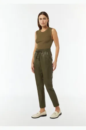 Comma, Stoffhose Jogpants aus Kunstleder Logo - Verkäufer: s.Oliver